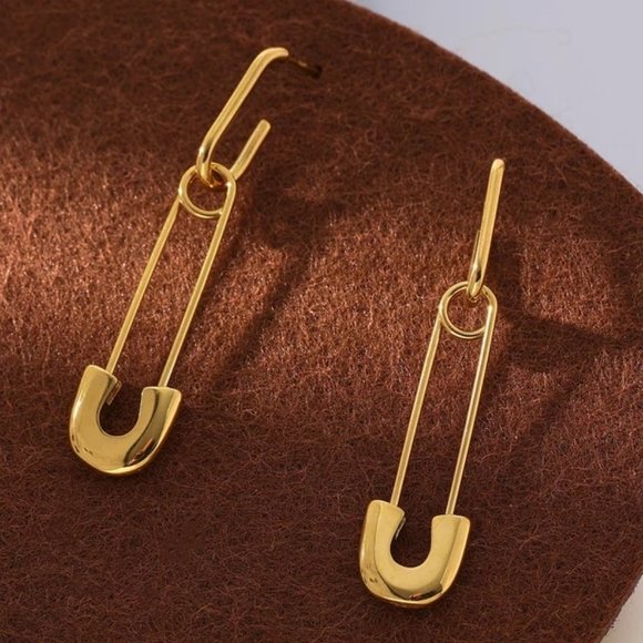 Jewelry - New 18K Gold Plated Safety Pin Earrings